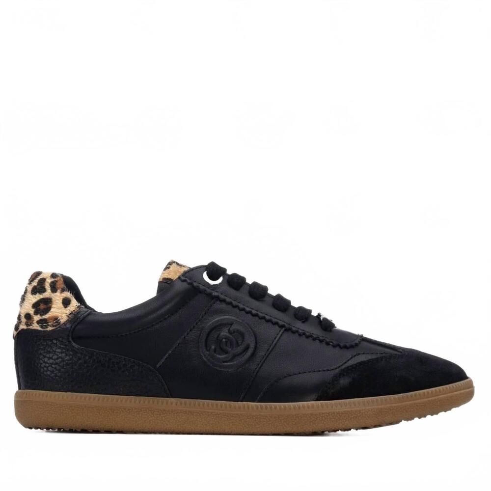 NEW CARMELA women's leather lace-up sneakers in black